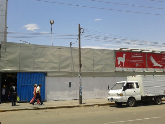 mercado-chacra-la-olla-fachada