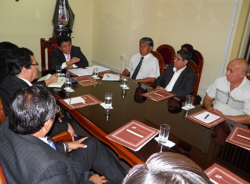 presidente-corte-del-santa-sindicatos1